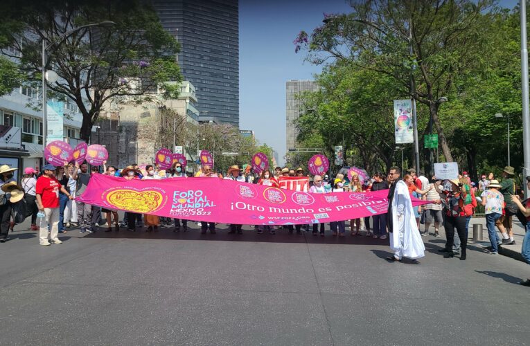 Mexico, 2 mai 2022  – Première journée d’activités du FSM 2022 : Pas d’avenir pour la  solidarité internationale sans internationalisme !